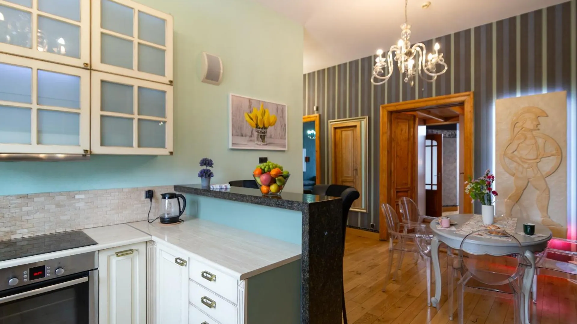 Apartment Indigo 2-Bedroom In The City Center Krakow