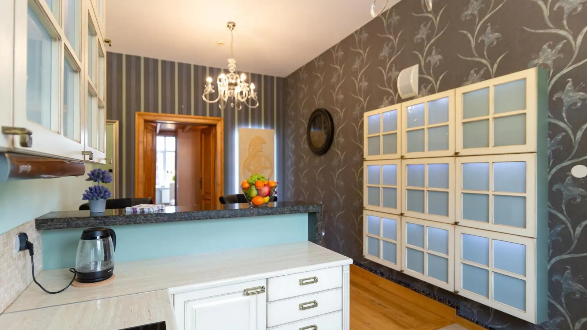 Indigo 2-Bedroom In The City Center Krakow Apartment